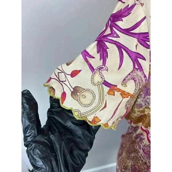 Soft Surroundings Luciana Paisley Women's S Blouse Scallop Sleeves Colorful - Picture 4 of 11